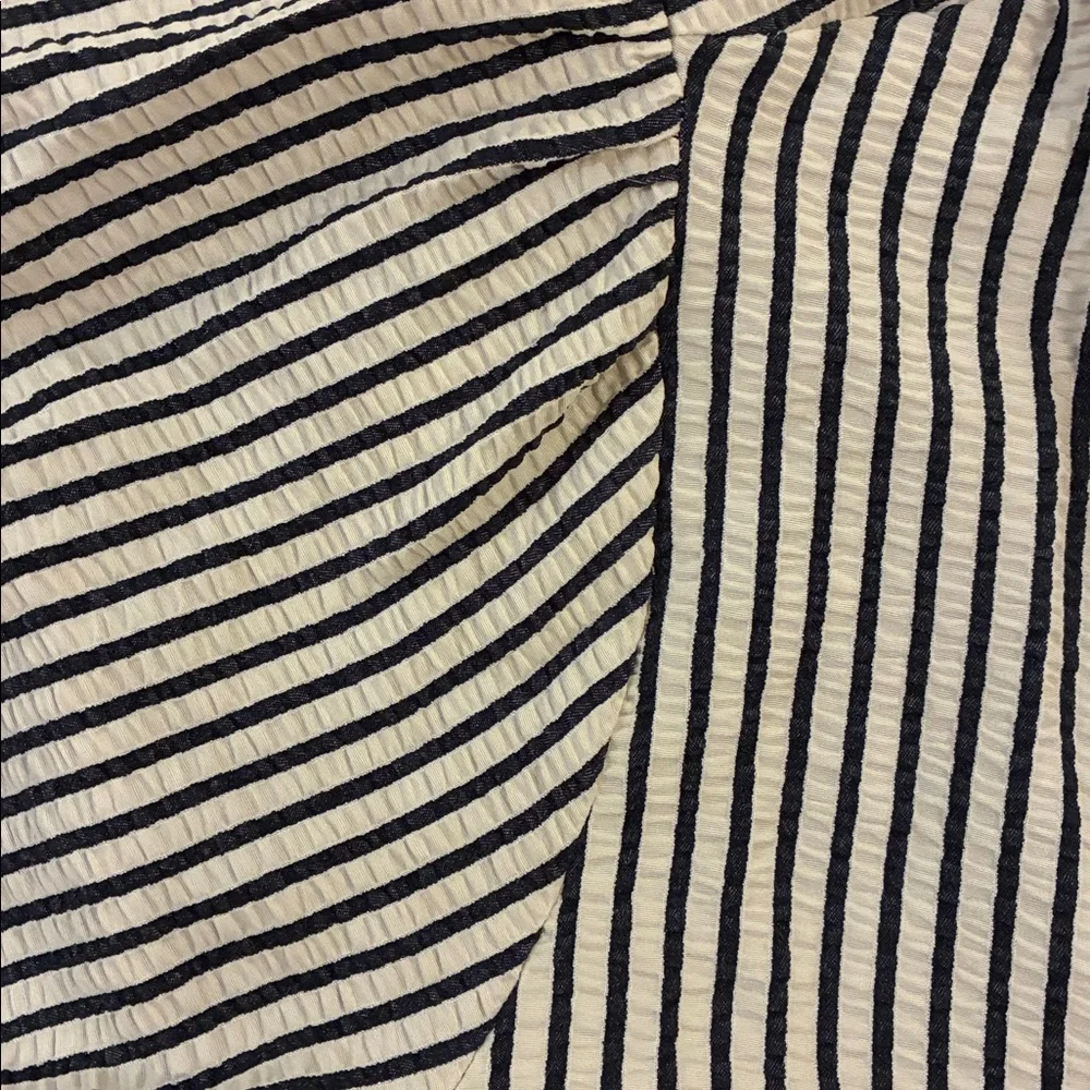 Zara Blue and Cream Striped Blouse - Picture 4 of 6